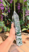 Load image into Gallery viewer, Beautiful Moss Agate tower