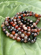Load image into Gallery viewer, Banded agate bracelets 8mm