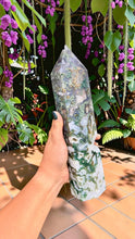 Load image into Gallery viewer, Beautiful Moss Agate tower
