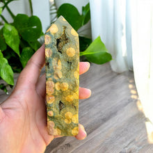 Load image into Gallery viewer, Kabamby Ocean Jasper from Madagascar
