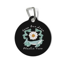 Load image into Gallery viewer, Keep our seas plastic free pet tag
