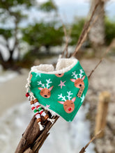 Load image into Gallery viewer, Green Reindeer Dog &amp; Cat Bandana
