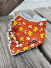 Load image into Gallery viewer, Christmas smiley face Dog &amp; Cat bandana
